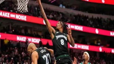 NBA昨日豪取全胜战绩，湖人主场热度飙升，实力与预期大相径庭！